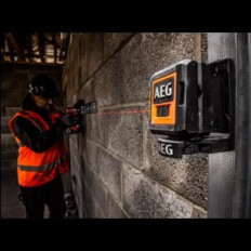 Niveau laser ROUGE 15 m auto-nivelant AEG POWERTOOLS CLR215-B | CLR215-B | 4058546338985